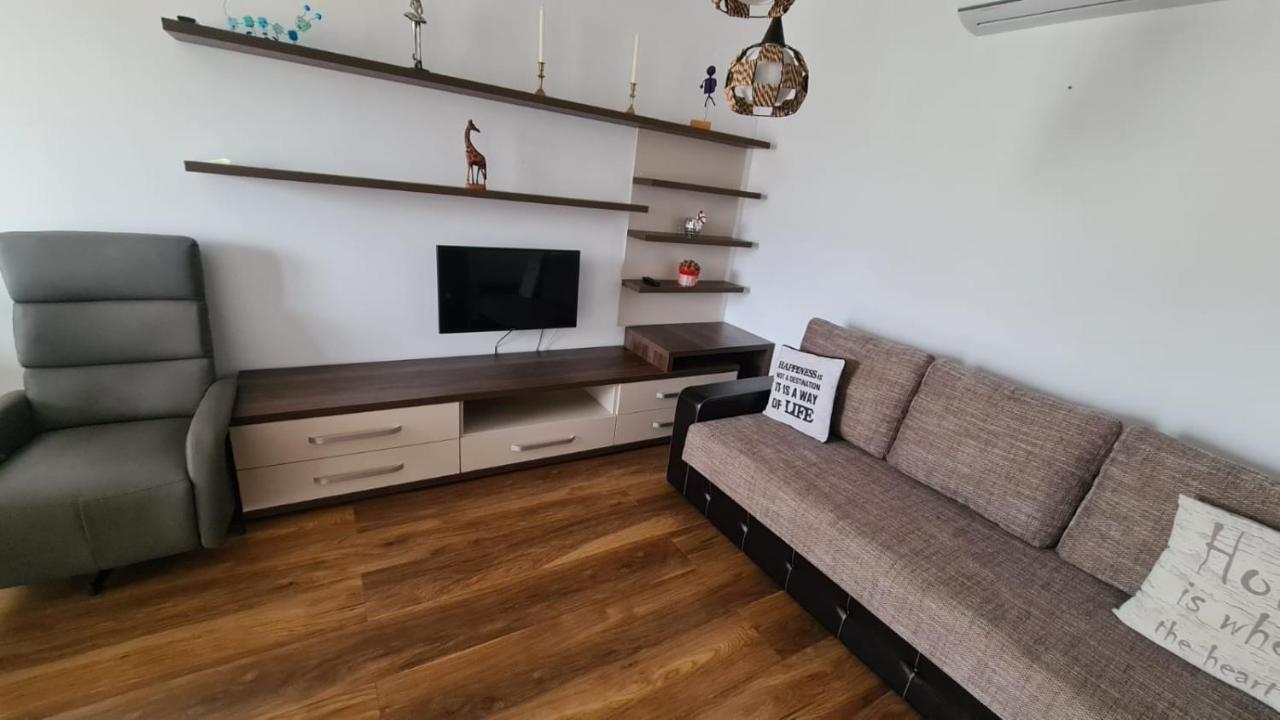 Апартаменты Apartament Mirubias Брашов Экстерьер фото