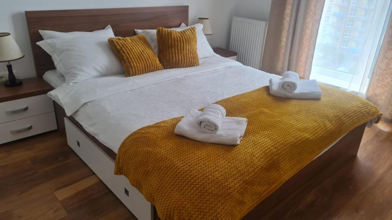 Апартаменты Apartament Mirubias Брашов Экстерьер фото