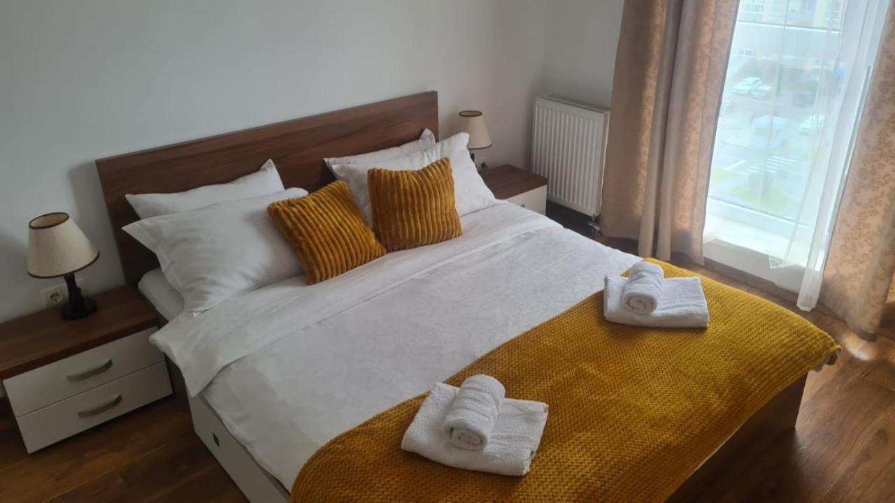 Апартаменты Apartament Mirubias Брашов Экстерьер фото